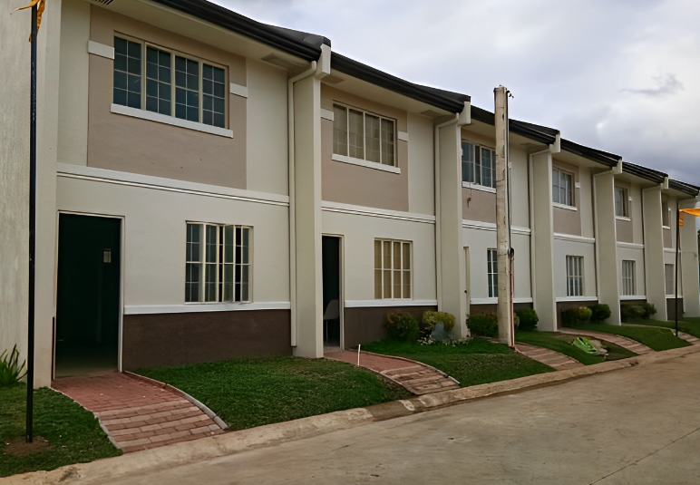 Townhouse - Azalea Vista 2