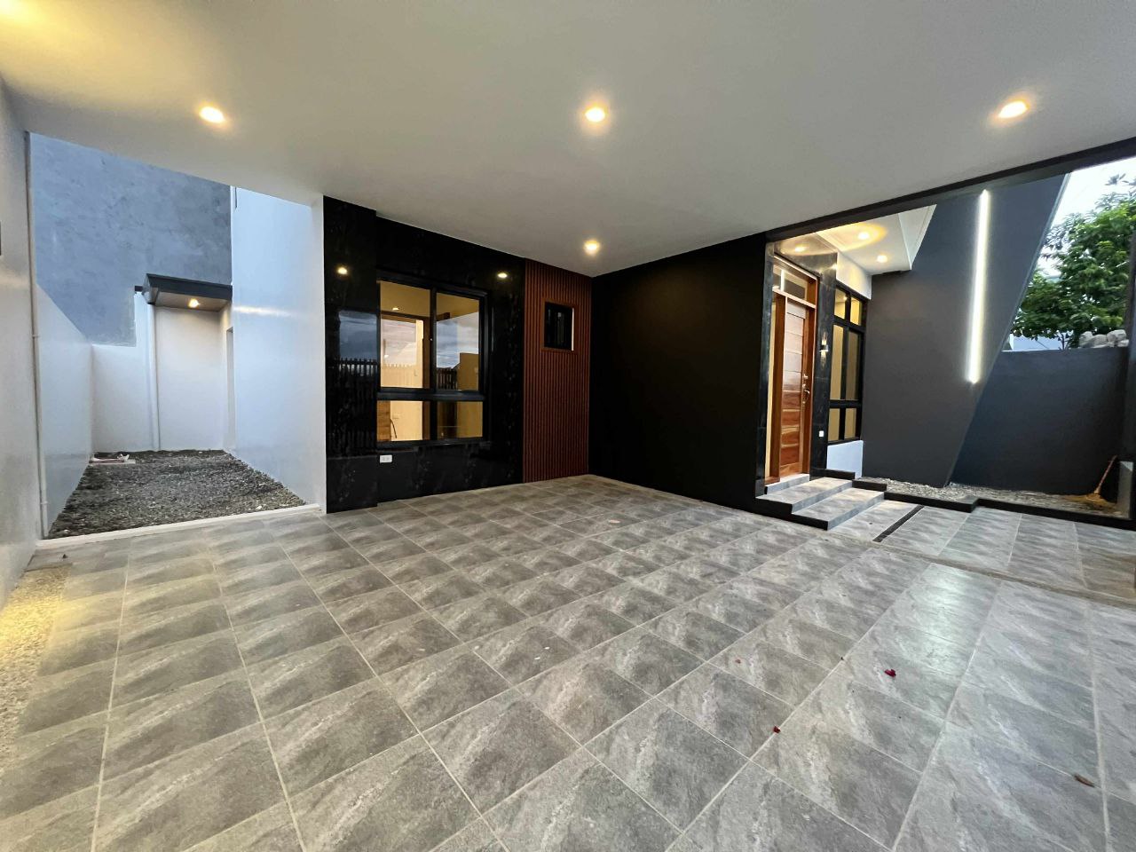 BRANDNEW MODERN 2-STOREY HOUSE AND LOT FOR SALE NEAR MARQUEE MAL