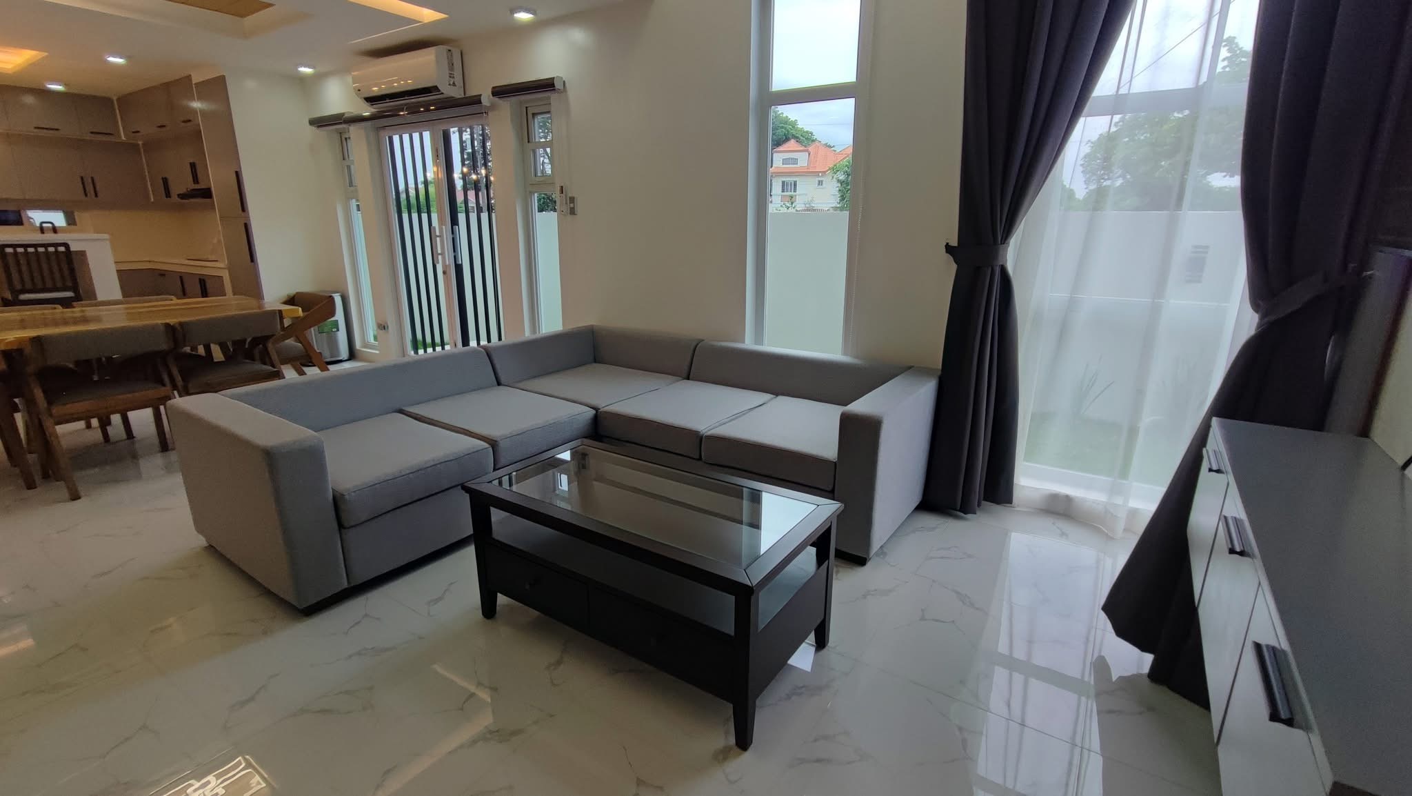 Modern Contemporary Home for Sale