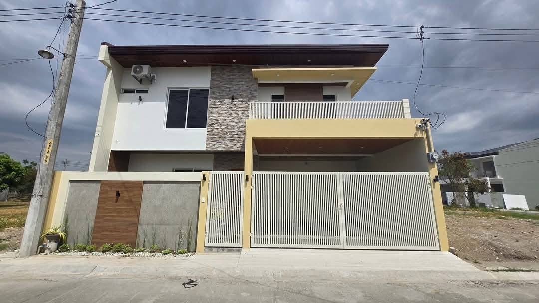 MODERN BRANDNEW HOME FOR SALE