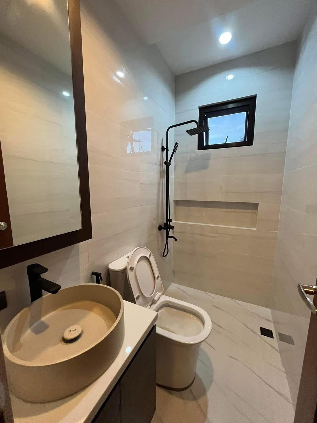 Secure your dream home now⬇️⬇️⬇️ Four Bedroom House and Lot For Sale🏠