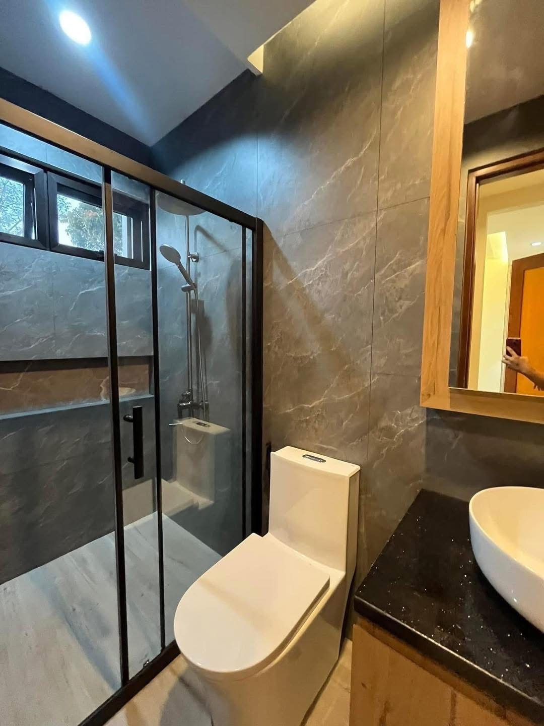 Secure your dream home now⬇️⬇️⬇️ Four Bedroom House and Lot For Sale🏠