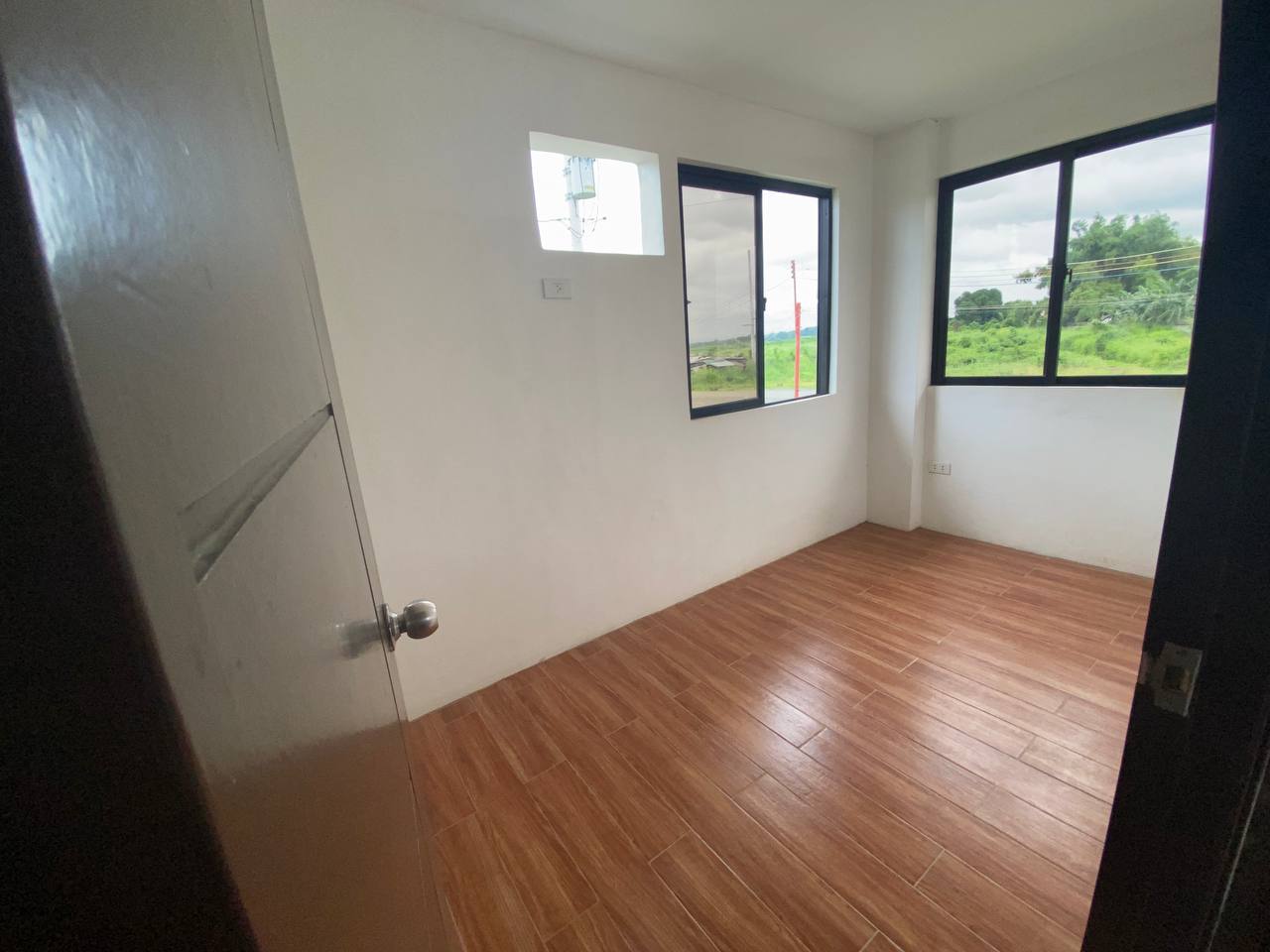 Eliana Townhouse Phase 1 - Primeworld Enclave